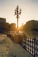 Fonar_02x.jpg - 79592 Bytes