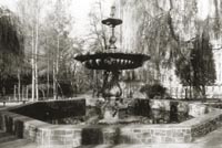 fontan_02.jpg - 26177 Bytes